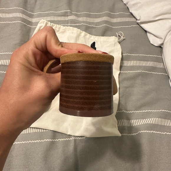 Zara Women's Tan Pointed Toe Heels - Picture 5 of 6